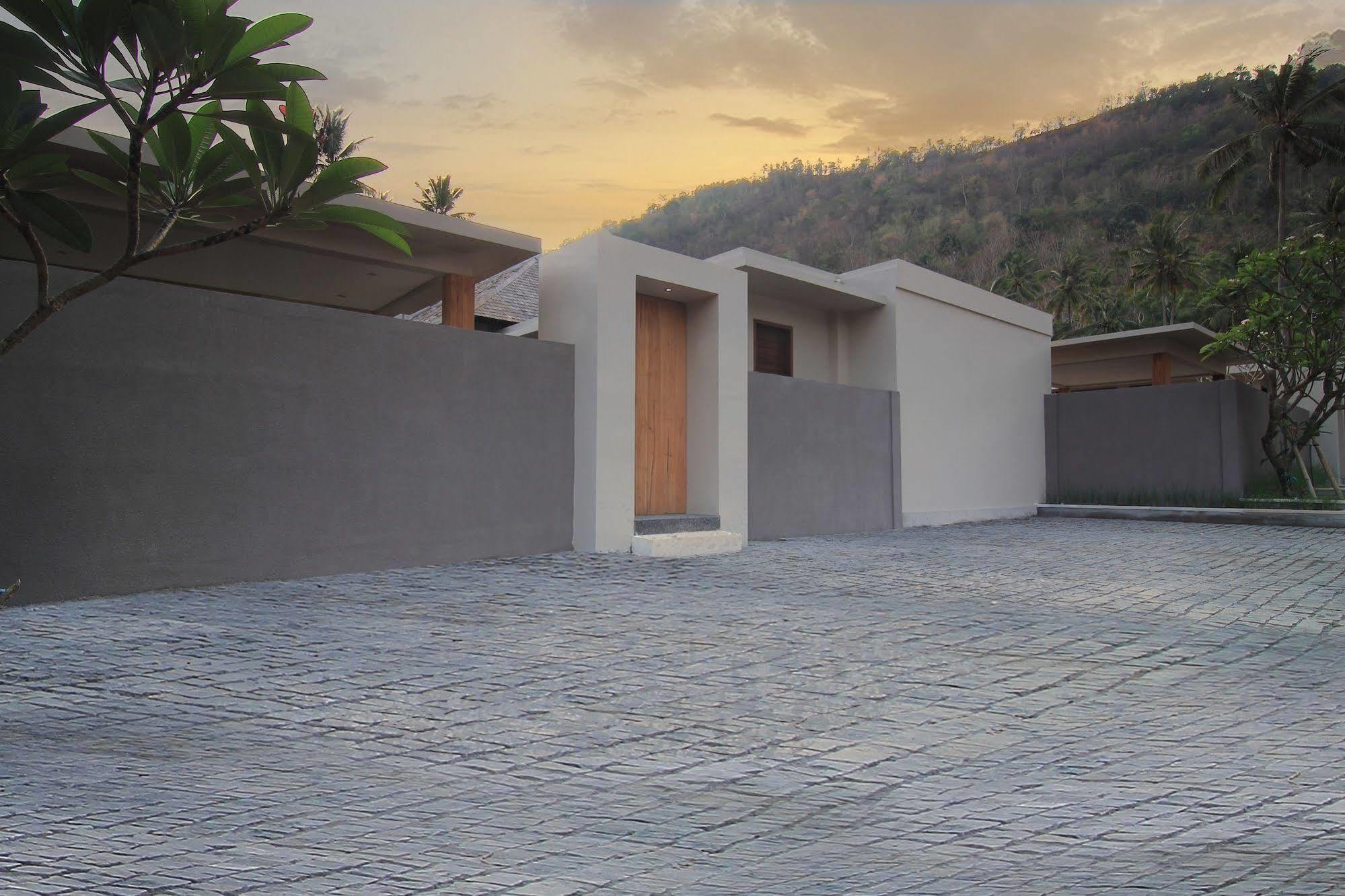 Bale Mandala Villas Senggigi Exteriör bild